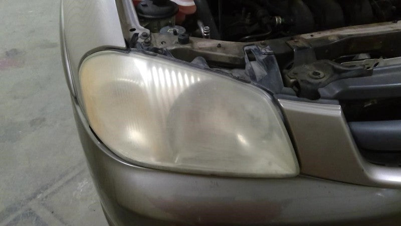 Passenger Right Headlight Fits 01-04 MAZDA TRIBUTE 1802723