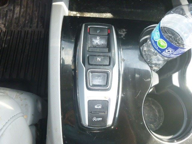 PILOT     2016 Transmission Shift 1660157