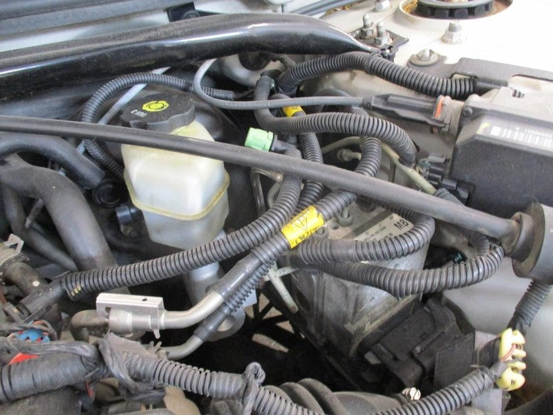 Audio Equipment Radio Opt UP0 Fits 00 02-05 CAVALIER 2027339