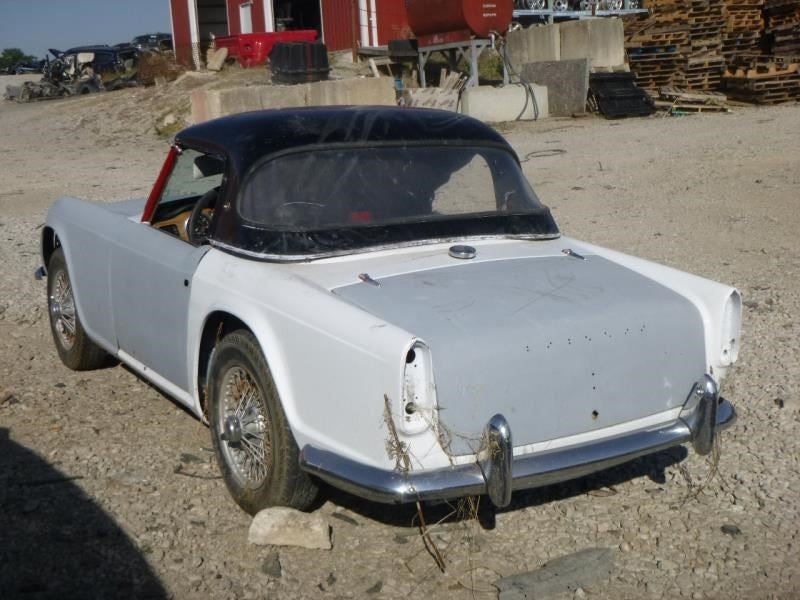 Tail Light TR4A Fits 62-67 TRIUMPH 1433625