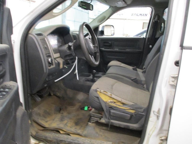 Passenger Headlight Single Element Fits 09-12 DODGE 1500 PICKUP 167544