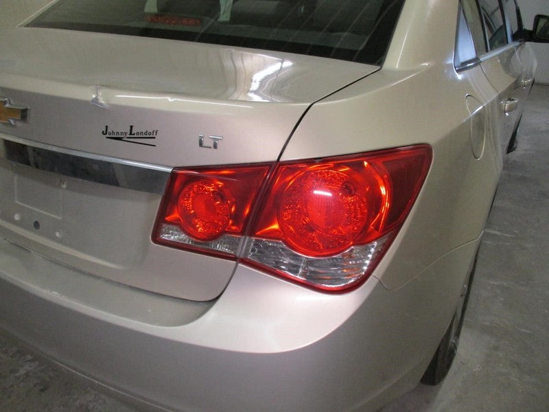 Passenger Tail Light VIN P 4th Digit Limited Fits 11-16 CRUZE 2037371