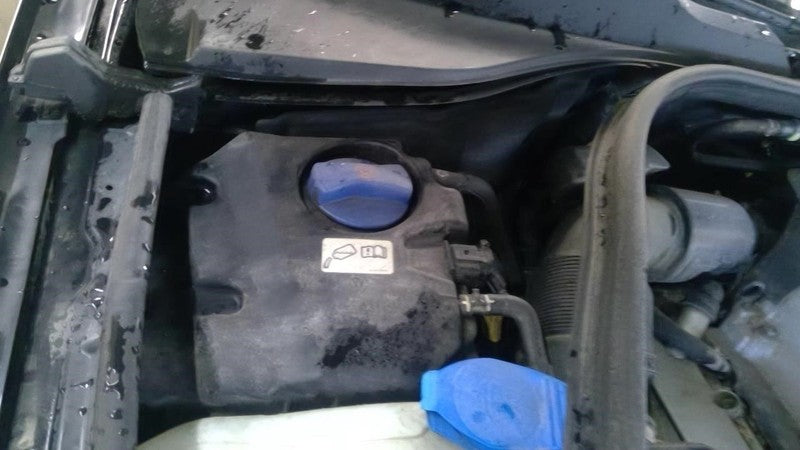 Coolant Reservoir Fits 08-15 AUDI R8 2010402
