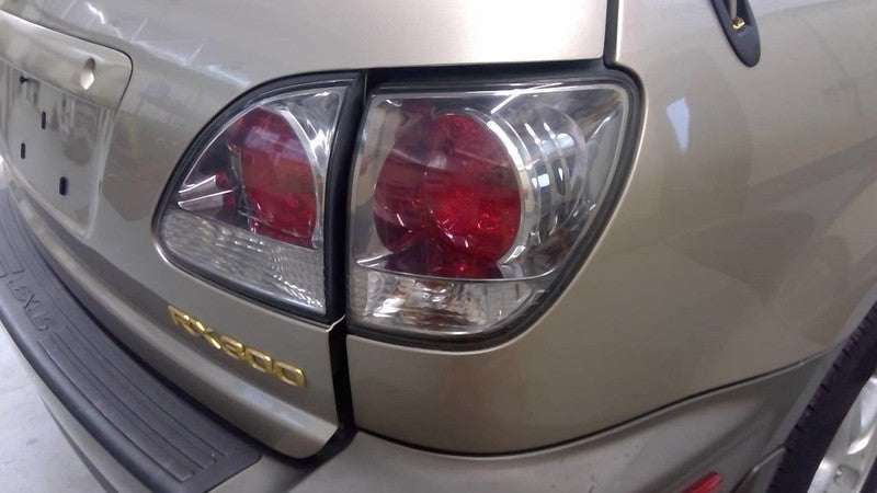 Passenger Tail Light Quarter Panel Mounted Fits 00-03 LEXUS RX300 1896