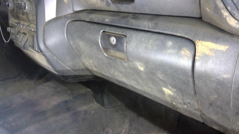 SILVRDO35 2022 Glove Box 2037302