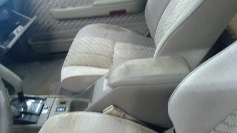 4 RUNNER  1995 Console Front 1933763