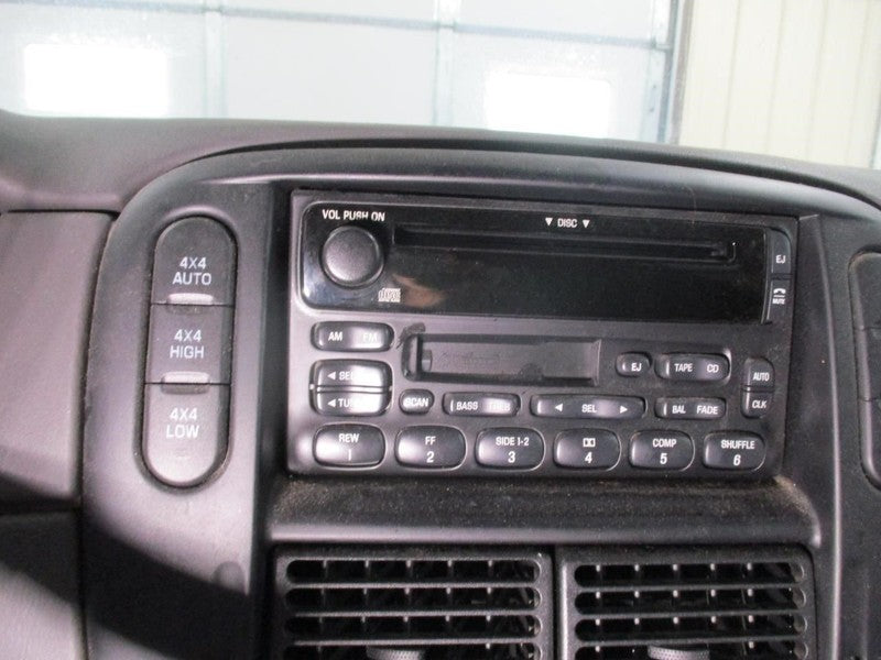 Audio Equipment Radio Am-fm-cassette-cd Single Disc Fits 02-05 EXPLORE