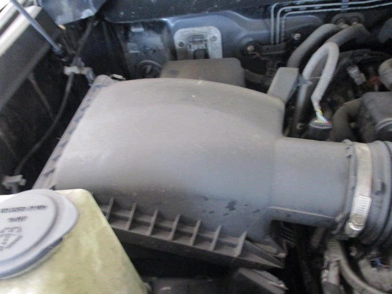TUNDRA    2015 Owners Manual 1705052