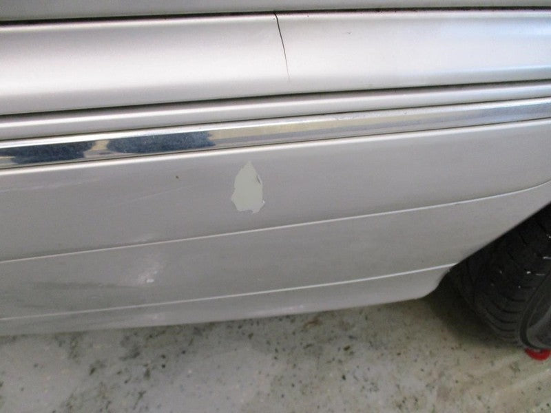 E430      2001 Keys/Latches/Locks 1692957