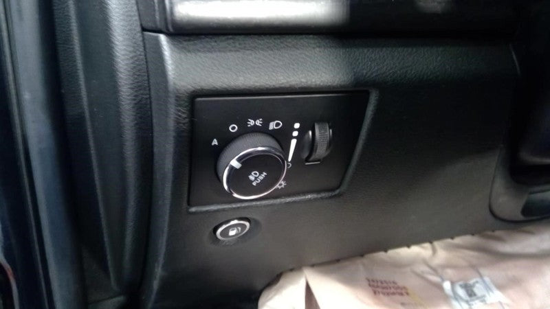 GRANDCHER 2014 Dash/Interior/Seat Switch 1738062