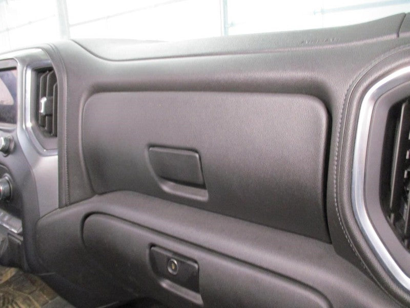 SILVRDO15 2019 Glove Box 2010666