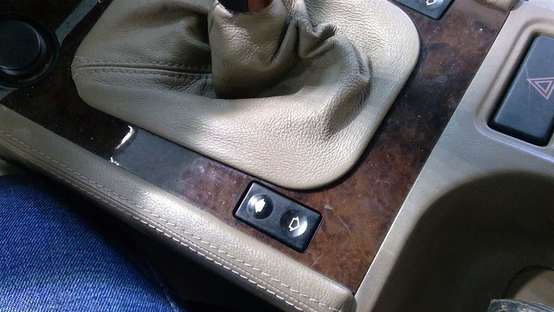 Z3        1997 Dash/Interior/Seat Switch 1705169