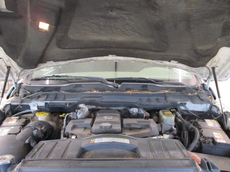 RAM3500   2010 High Mounted Stop Light 1678316