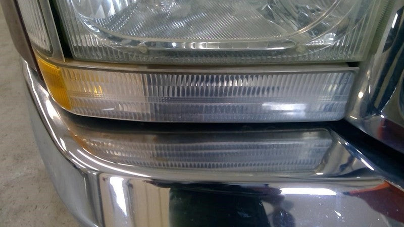 Passenger Corner/Park Light Park Lamp-turn Signal Fits 01-04 EXCURSION