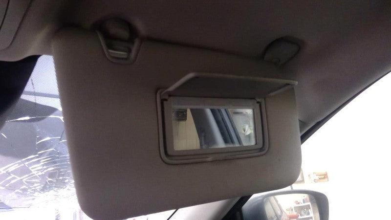 Passenger Right Sun Visor Without Illumination Fits 17 ROGUE 1894592
