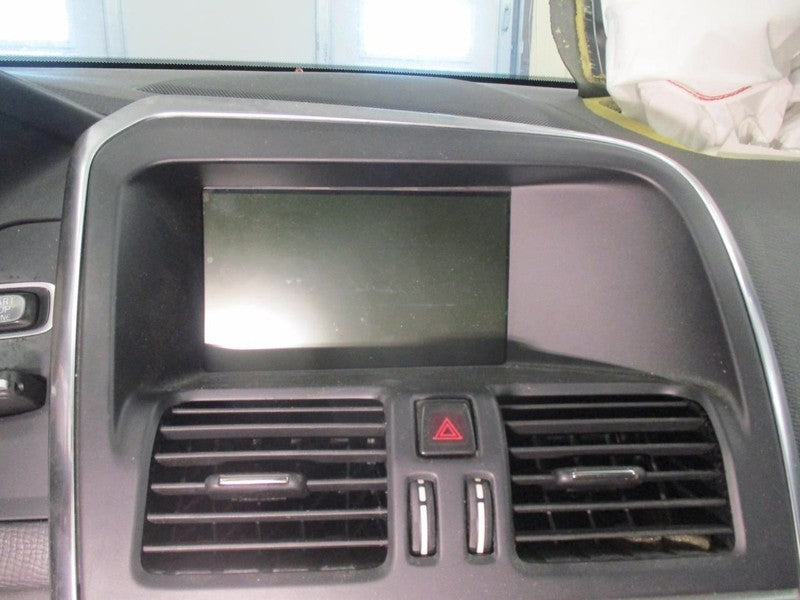 Info-GPS-TV Screen S60 Display 7" Screen Fits 11-13 VOLVO 60 SERIES 19