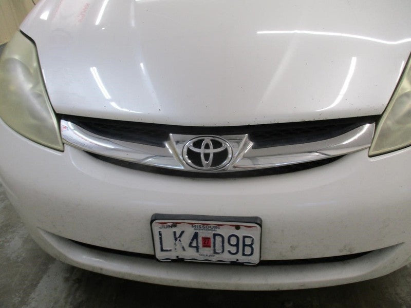 SIENNA    2006 Door Trim Panel Rear 2047836