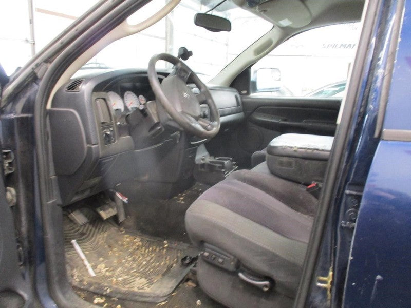 RAM2500   2004 Fuel Filler Door 1886392