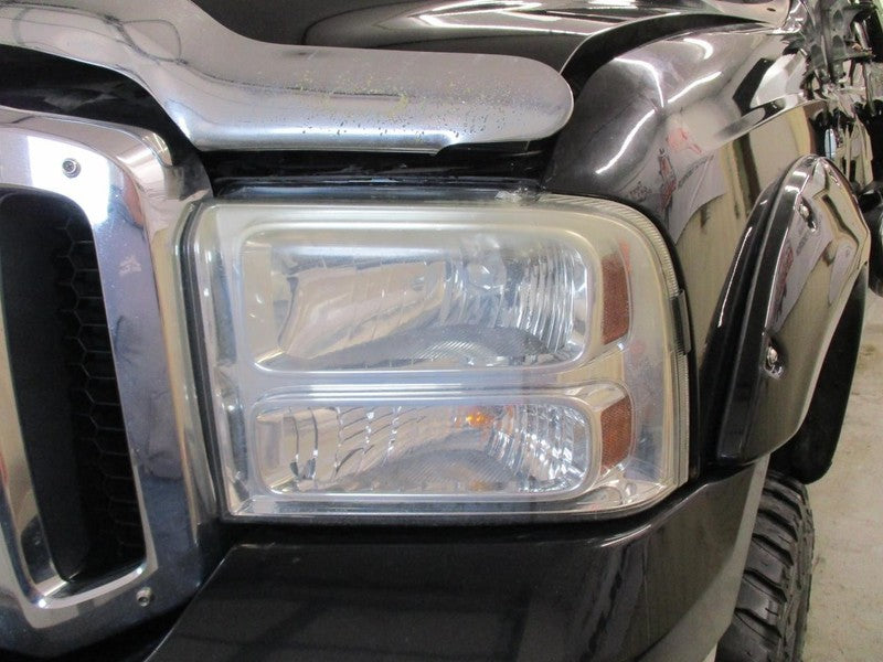 Ford F-250SD 2006 Headrest Used 7477