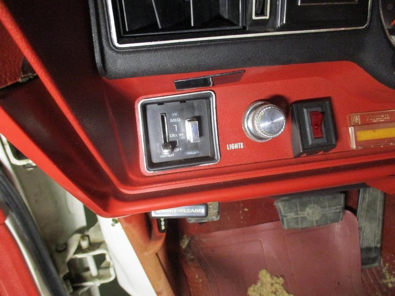 CENTURY   1976 Dash/Interior/Seat Switch 1907131