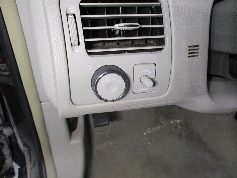 LUCERNE   2009 Dash/Interior/Seat Switch 2035788