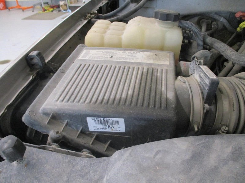 Driver Left Headlight Fits 99-06 SIERRA 1500 PICKUP 1708545