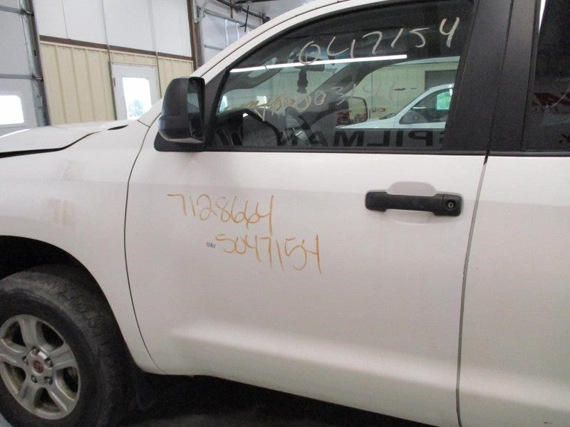 Toyota Tundra 2010 Headrest Used 2274