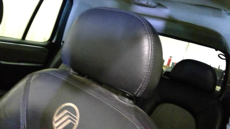 Mercury Mountaineer 2005 Headrest Used 7432