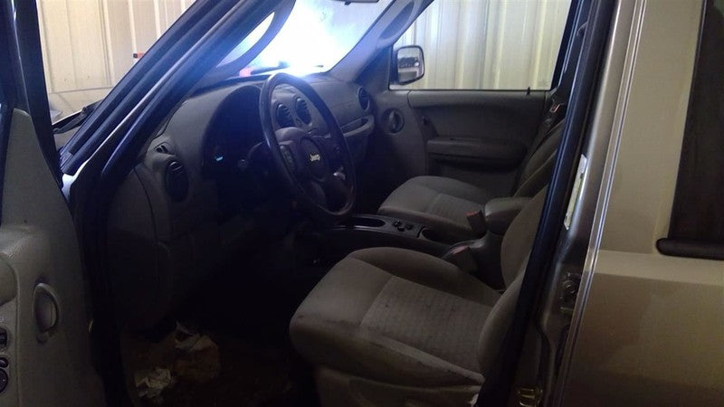 Alternator Denso Manufacturer Fits 01-11 DAKOTA 1692559