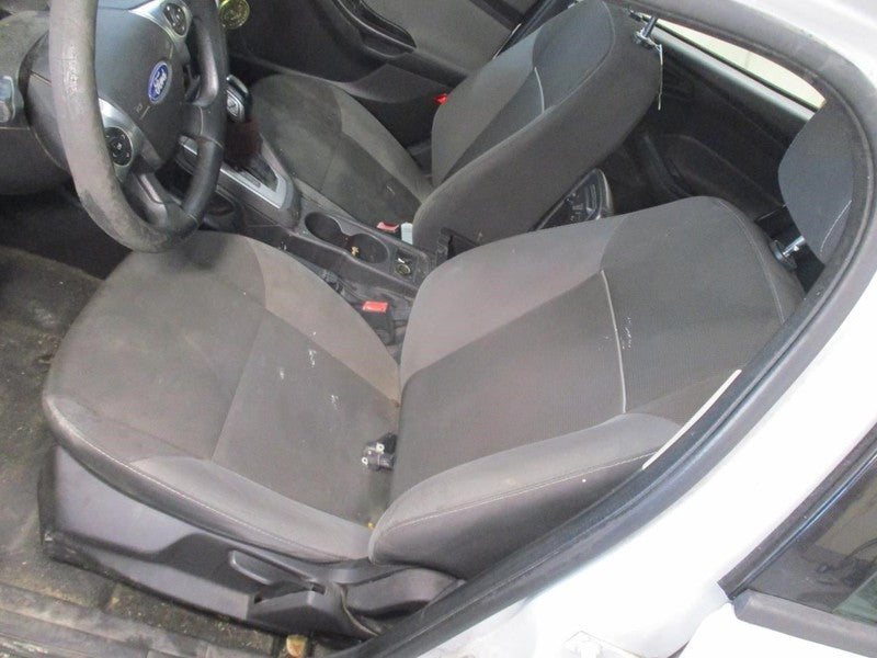 Driver Front Seat Bucket  Cloth Manual Fits 12 FOCUS 1930316