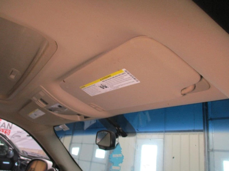 Passenger Right Sun Visor Illuminated Fits 07-14 ESCALADE 2002186