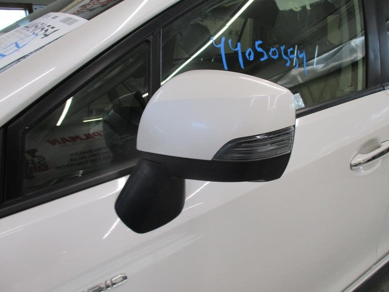 XV CROSST 2014 Glove Box 1885246