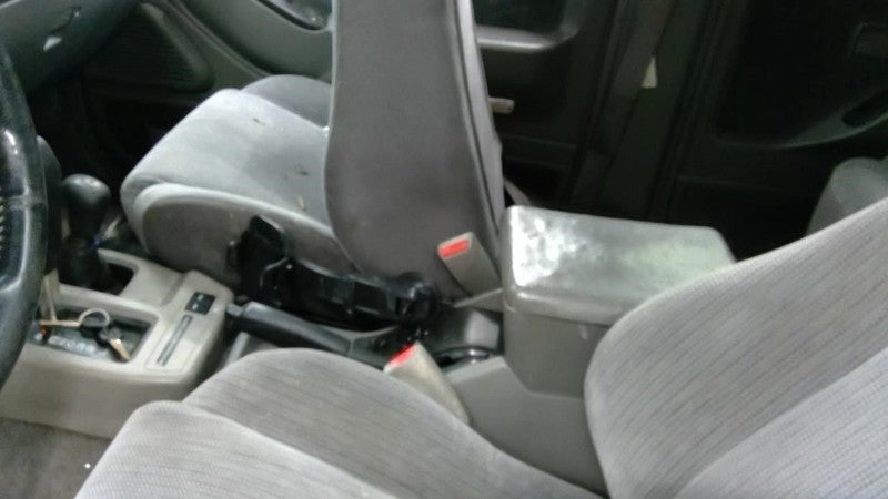RODEO     1995 Console Front 1929541
