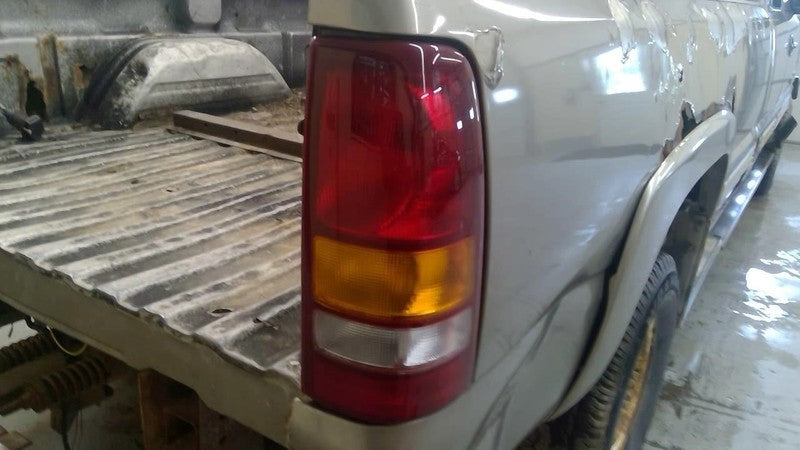 Chevrolet Silverado 2500 2002 Headrest Used 4187