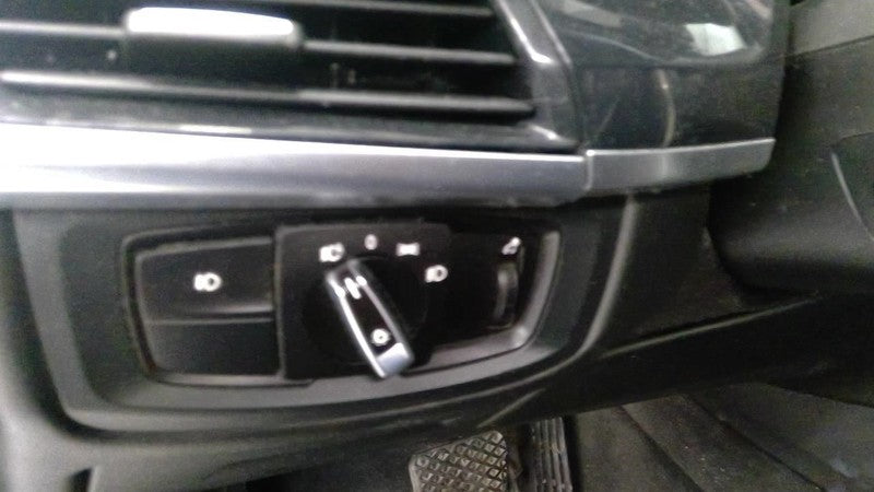 X5        2015 Dash/Interior/Seat Switch 1948040