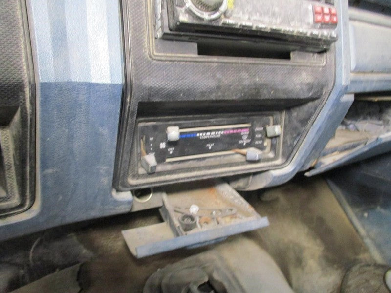 Temperature Control With AC Dealer Installed Fits 80-82 FORD F100 PICK