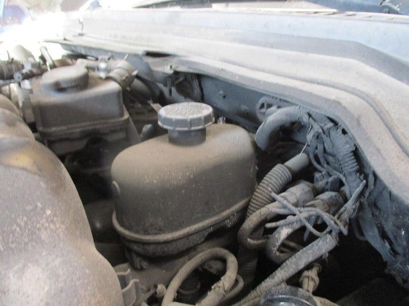 Fuse Box Engine Fits 08-10 FORD F250SD PICKUP 1739499