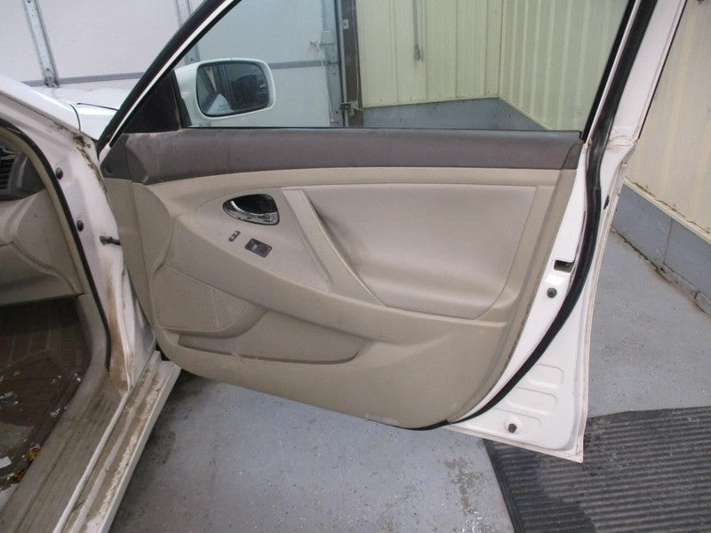 CAMRY     2008 Front Door Trim Panel 2049963