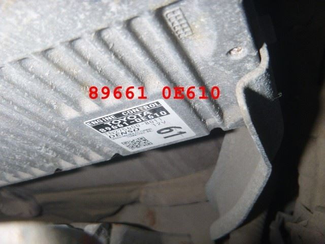 Driver Left Grille Outer With Fog Lamps Fits 14-16 HIGHLANDER 1606635