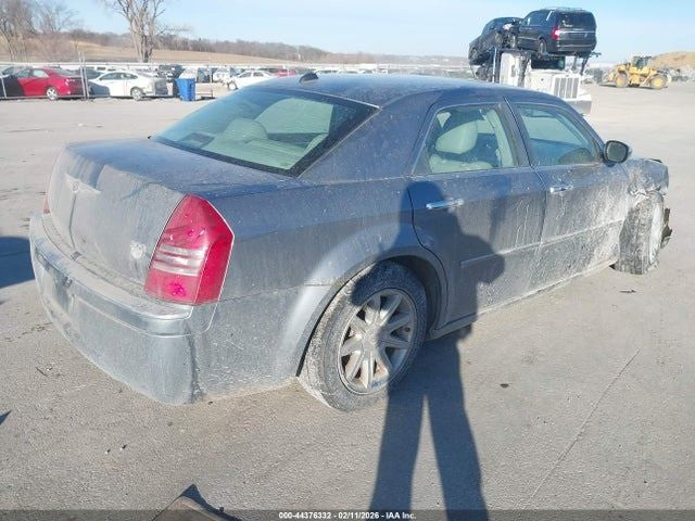 Chrysler 300C 2006 Headrest Used 5361