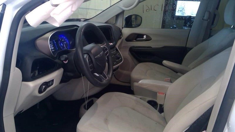 Driver Left Front Knee 17" Wheels Fits 17-25 PACIFICA 1869152