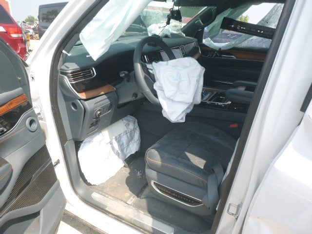 Camera/Projector Rear View Camera Fits 21-25 GRAND CHEROKEE 1497550