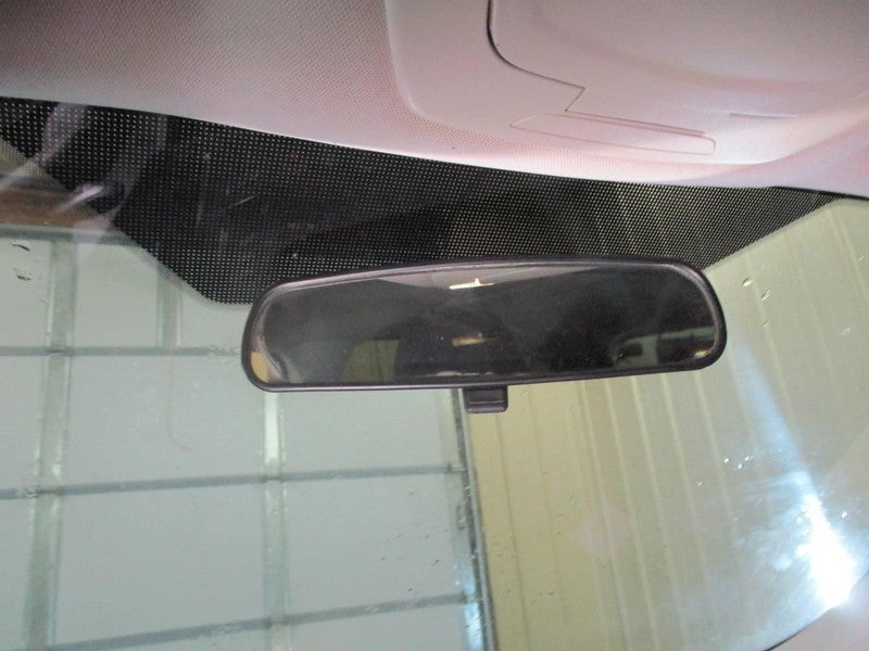 Ford Escape 2001-2016 Rear View Mirror 6U5Z17700B Used 7541