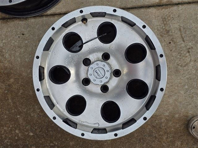WRANGLER  2000 Wheel 2013006