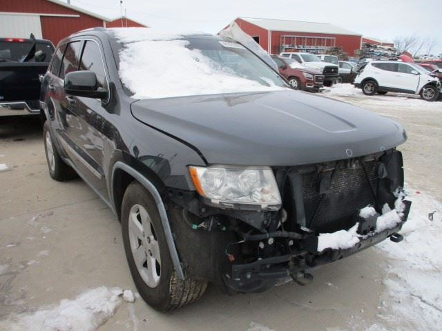 Grille Laredo VIN A 7th Digit Lower Fits 11-13 GRAND CHEROKEE 1230289