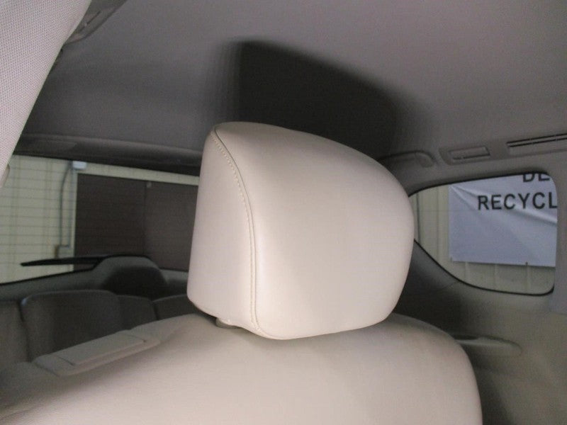 Infiniti QX80 2015 Headrest Used 9391