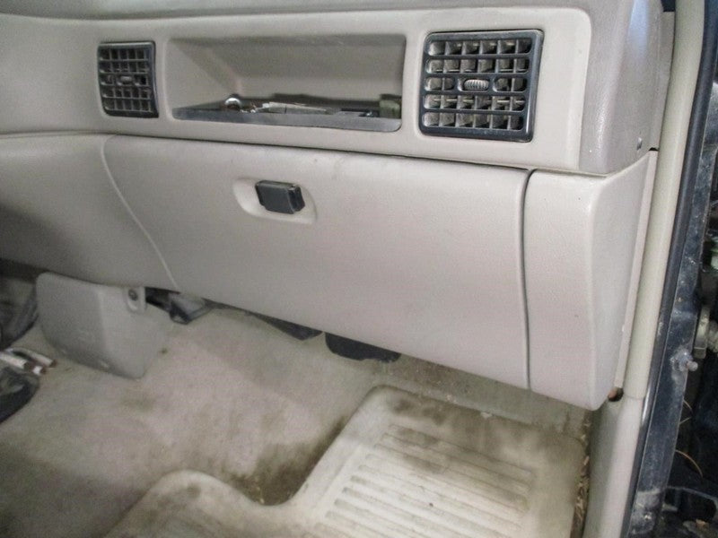 RAM2500   1994 Glove Box 1904499
