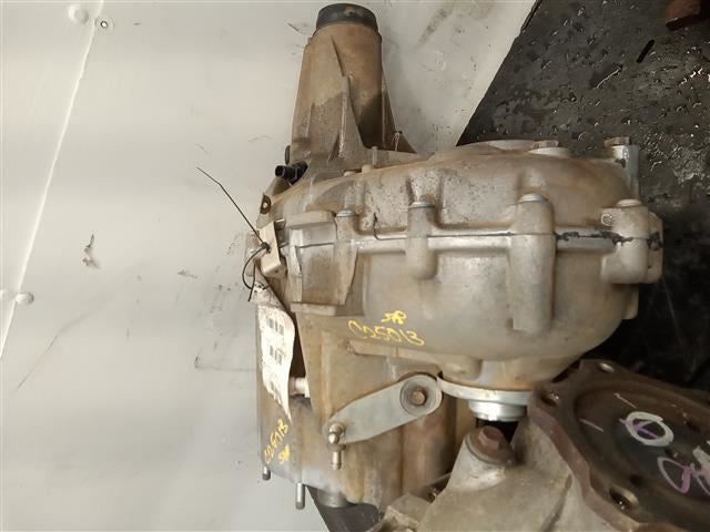 Transfer Case 6.6L Diesel Floor Shift Fits 11-14 SIERRA 2500 PICKUP 16