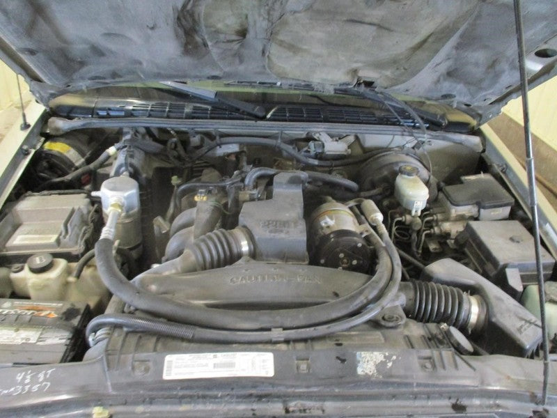 Driver Left Front Door Glass Fits 95-05 BLAZER S10/JIMMY S15 1912676