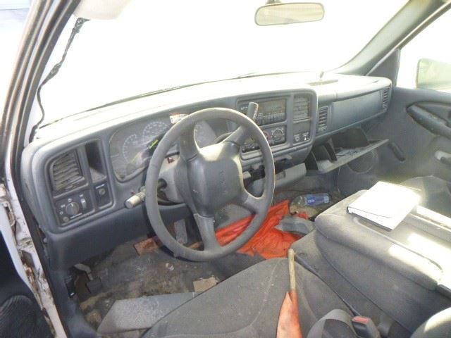 Passenger Front Door Glass Classic Style Fits 99-07 SIERRA 1500 PICKUP
